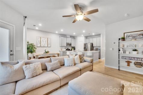 906 Park Bend Trail Tega Cay SC 29708