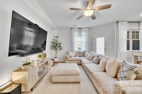 906 Park Bend Trail Tega Cay SC 29708