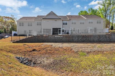 906 Park Bend Trail Tega Cay SC 29708