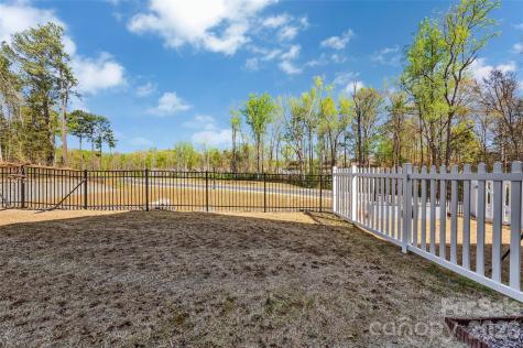 906 Park Bend Trail Tega Cay SC 29708