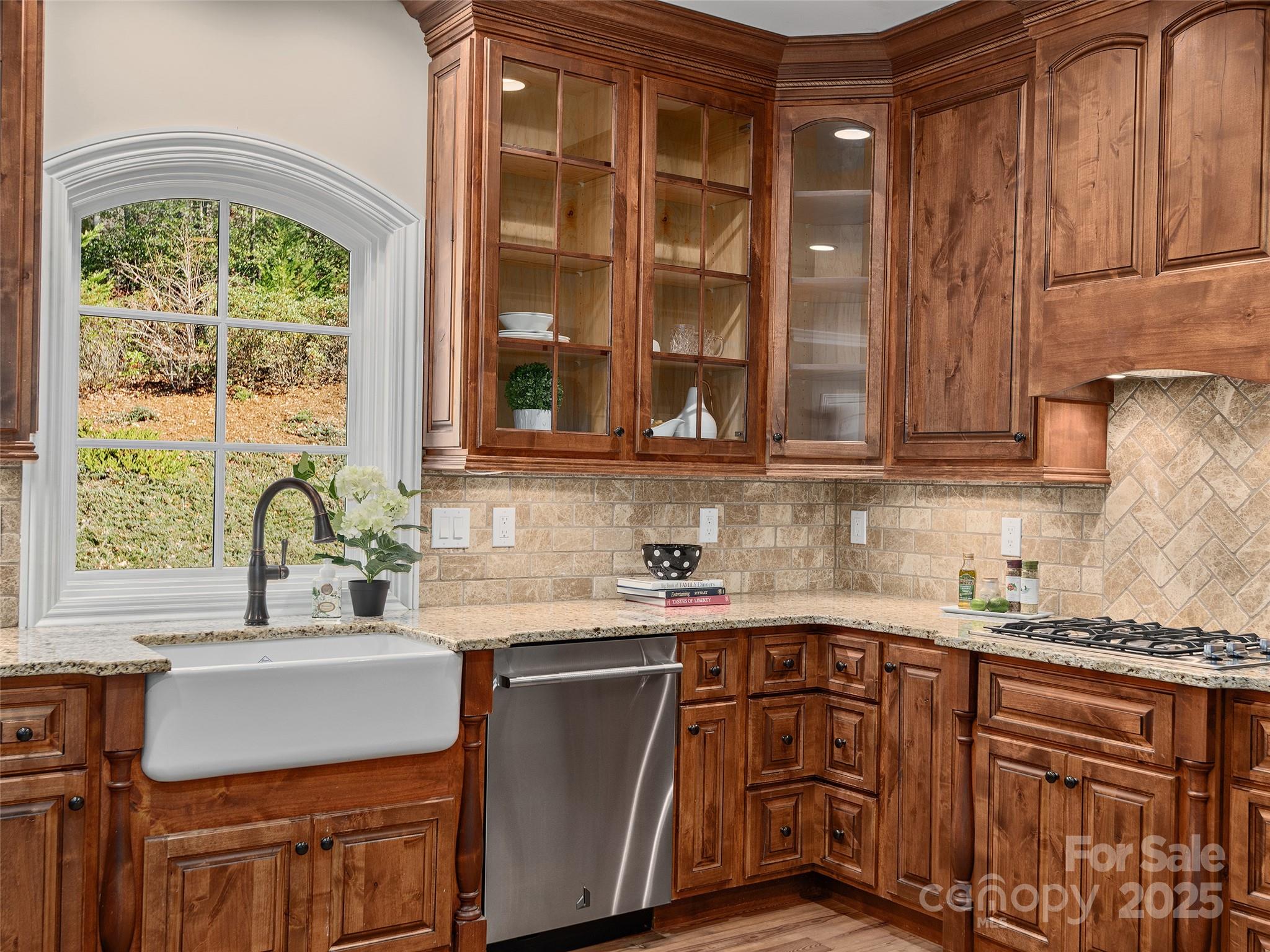 2514 Oakdale Road Old Fort NC 28762