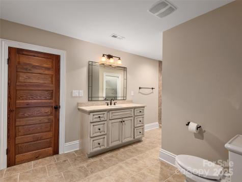 2514 Oakdale Road Old Fort NC 28762
