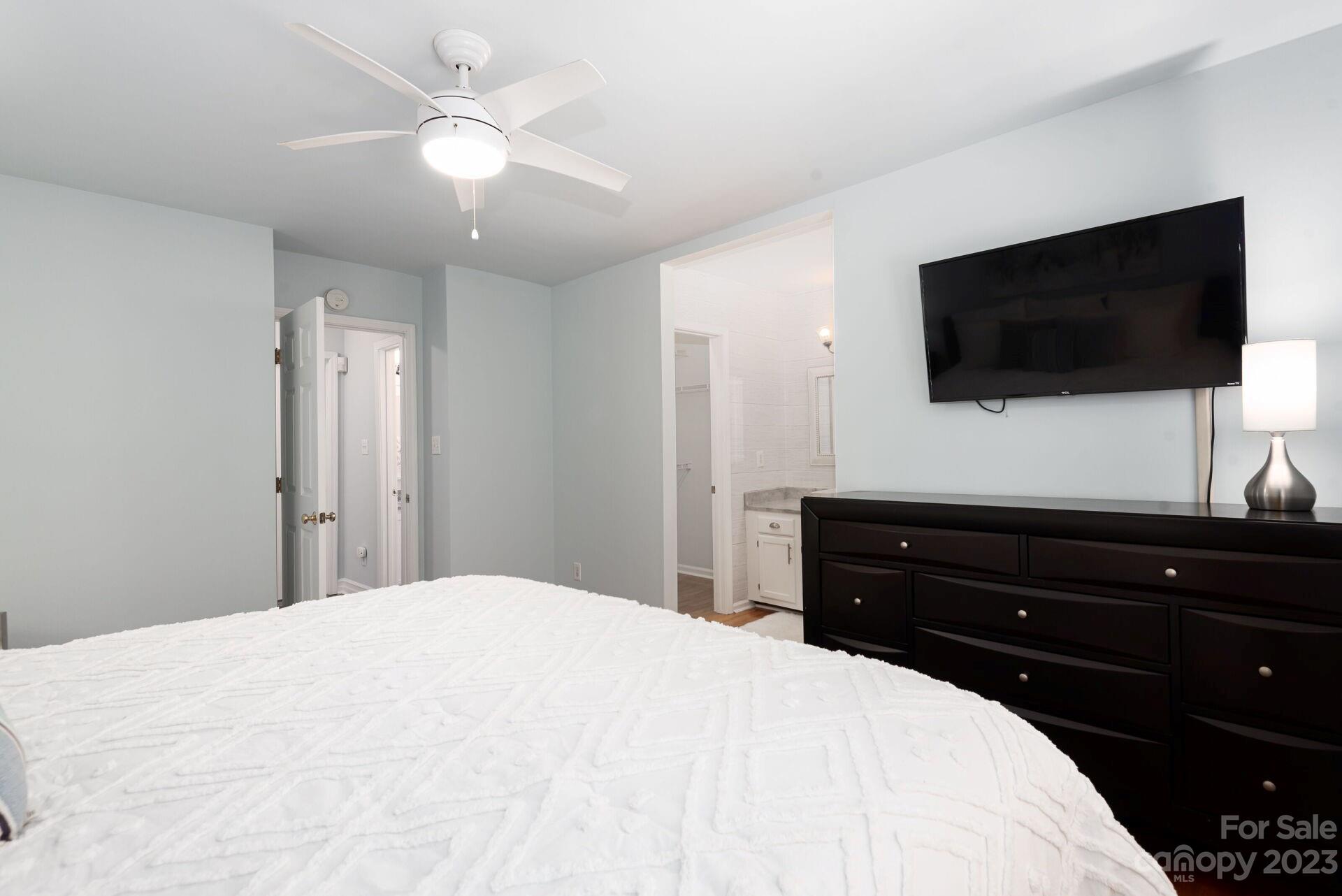 3437 Covington Oaks Drive Charlotte NC 28205