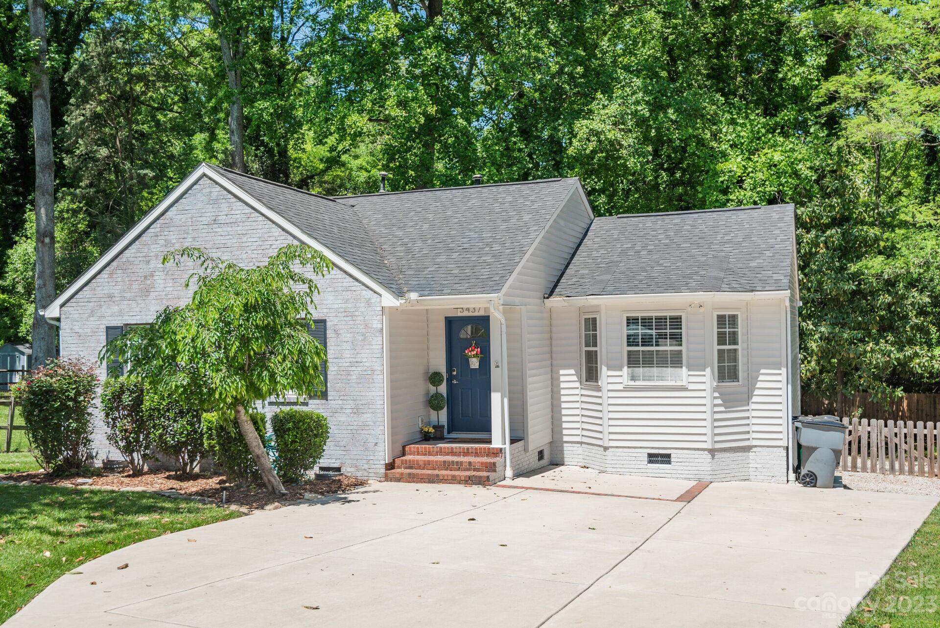 3437 Covington Oaks Drive Charlotte NC 28205