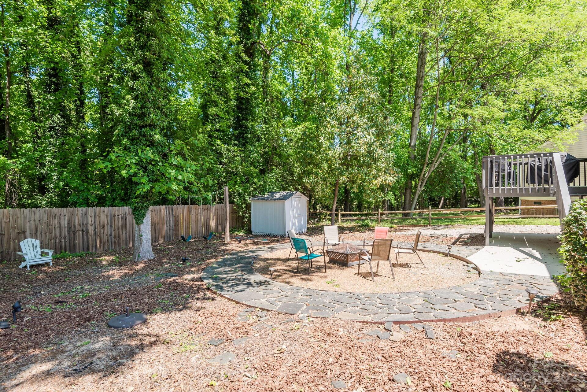 3437 Covington Oaks Drive Charlotte NC 28205