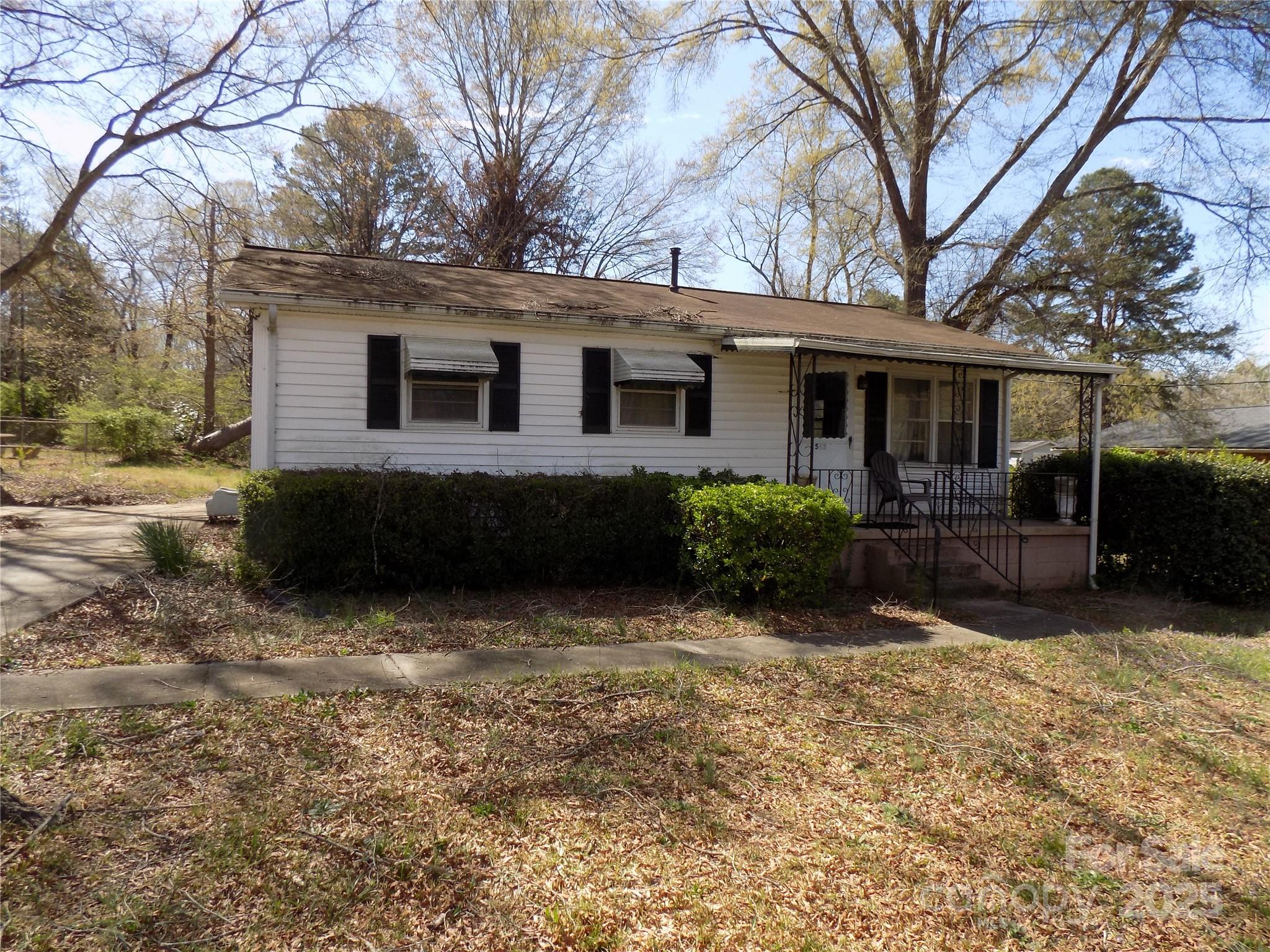 543 Queens Road Gastonia NC 28052