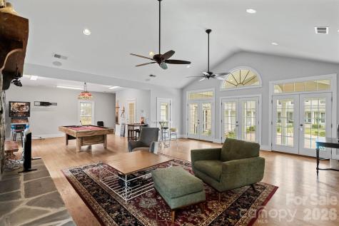 393 Youngs Bend Road Kershaw SC 29067