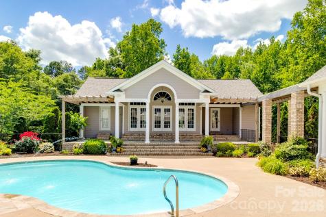 393 Youngs Bend Road Kershaw SC 29067