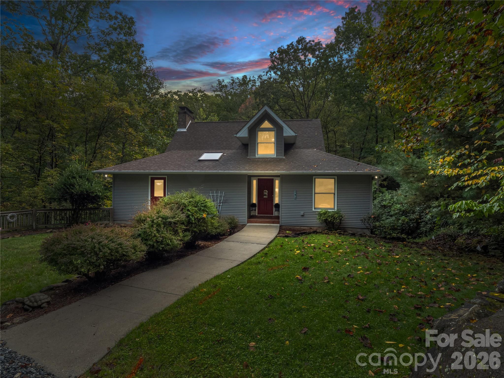 142 Winterview Trail Hendersonville NC 28739