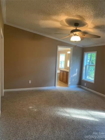 243 Artist Haven Lane Sylva NC 28779