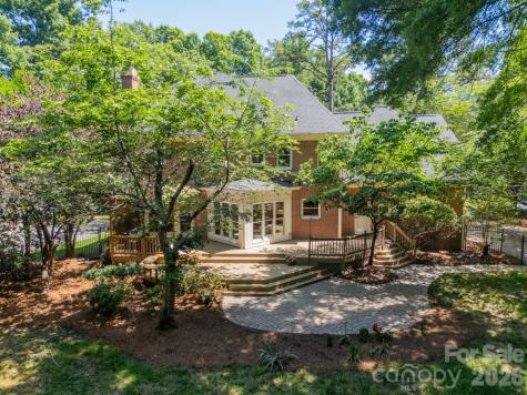 4332 Rosecliff Drive Charlotte NC 28277