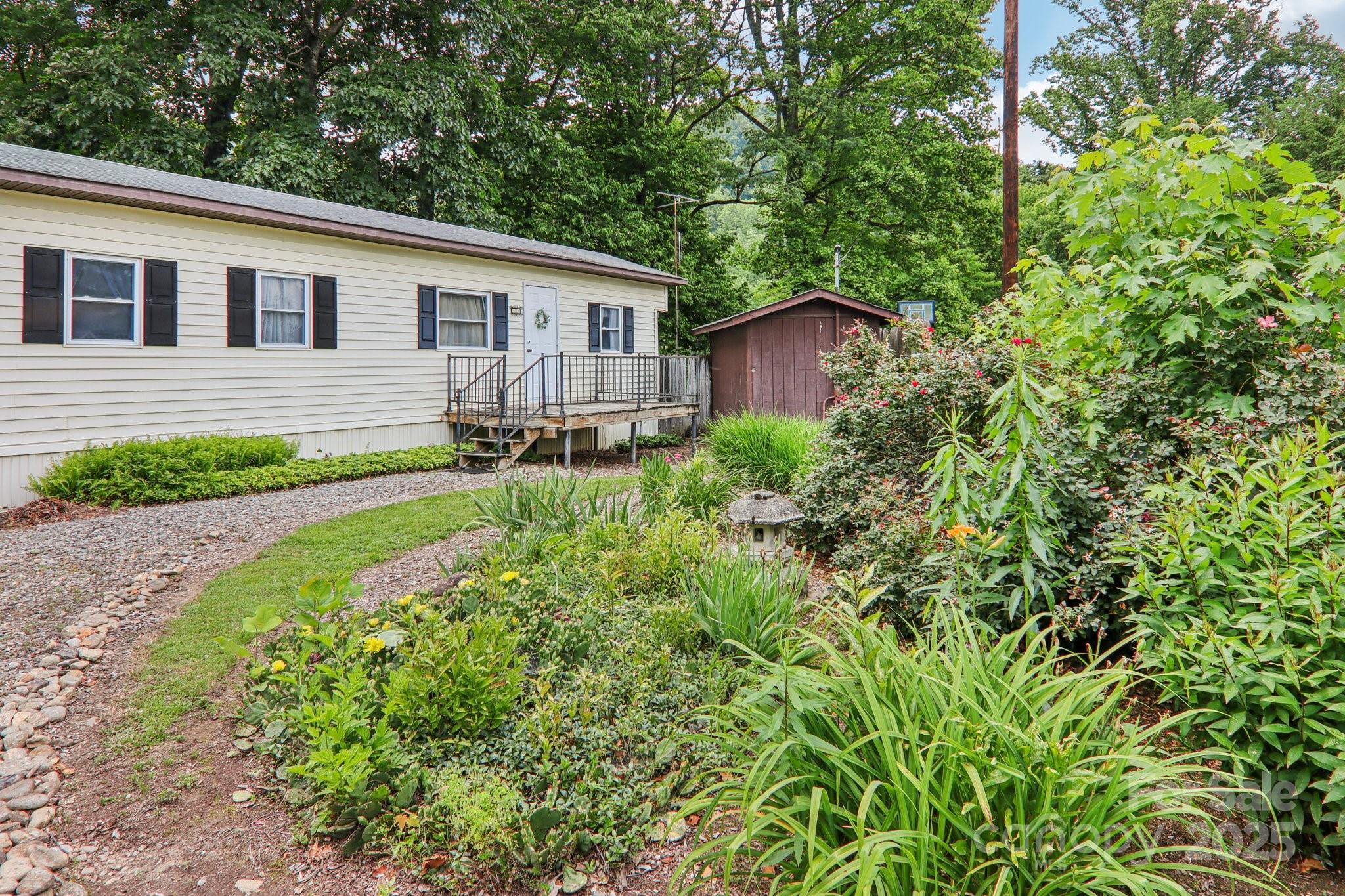 68 Cornwell Drive Waynesville NC 28786