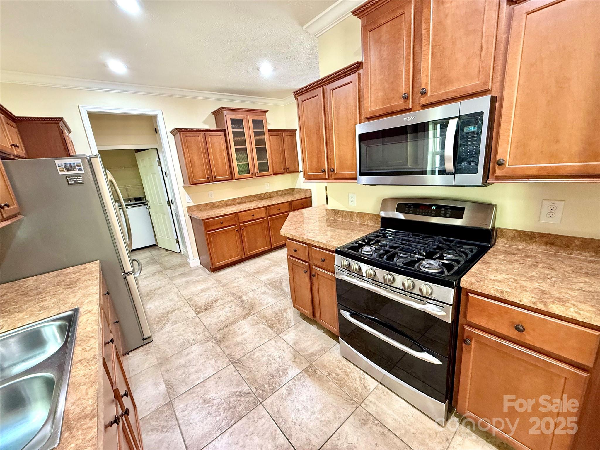 7230 Hideaway Lane Newland NC 28657