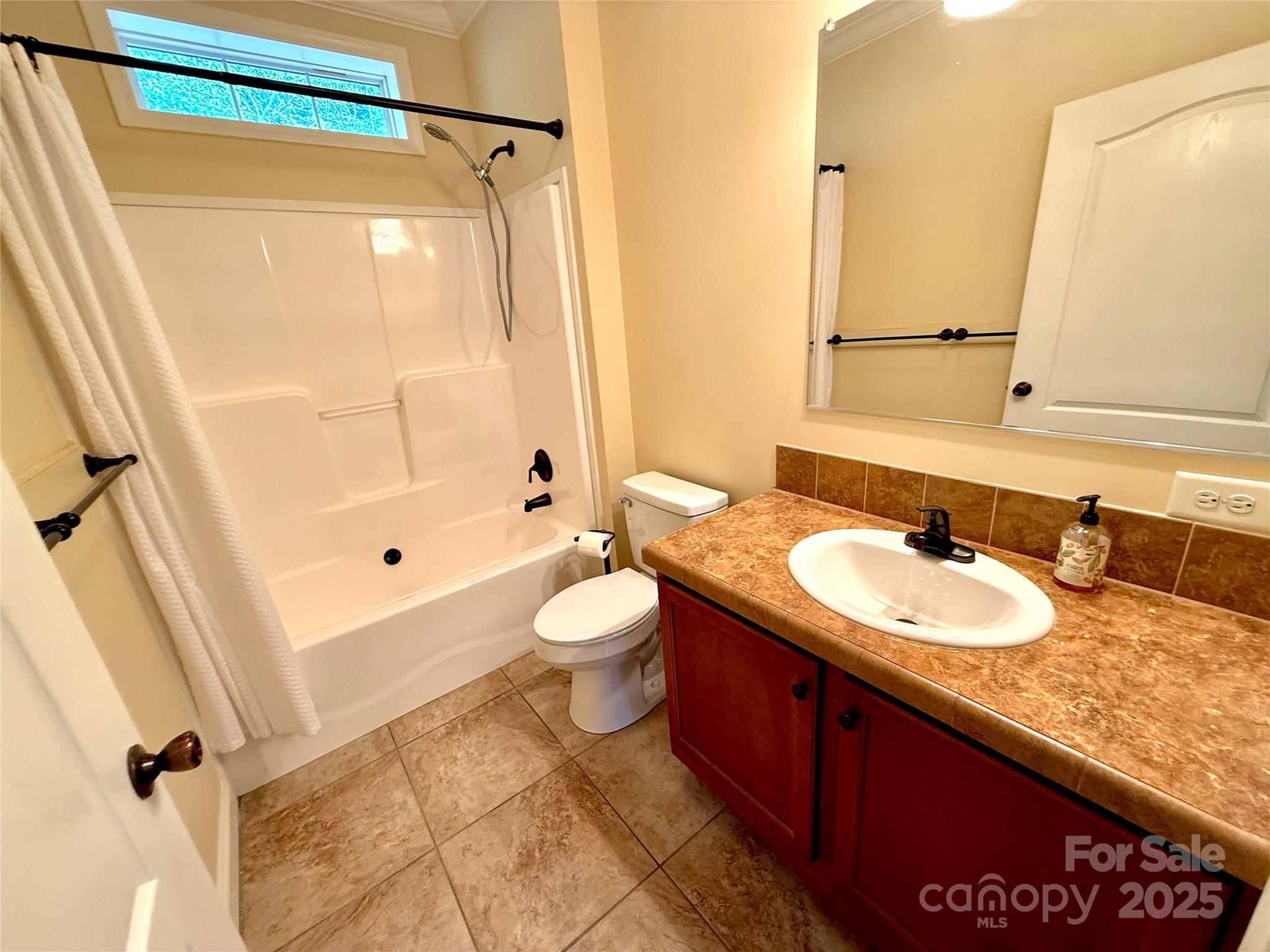 7230 Hideaway Lane Newland NC 28657