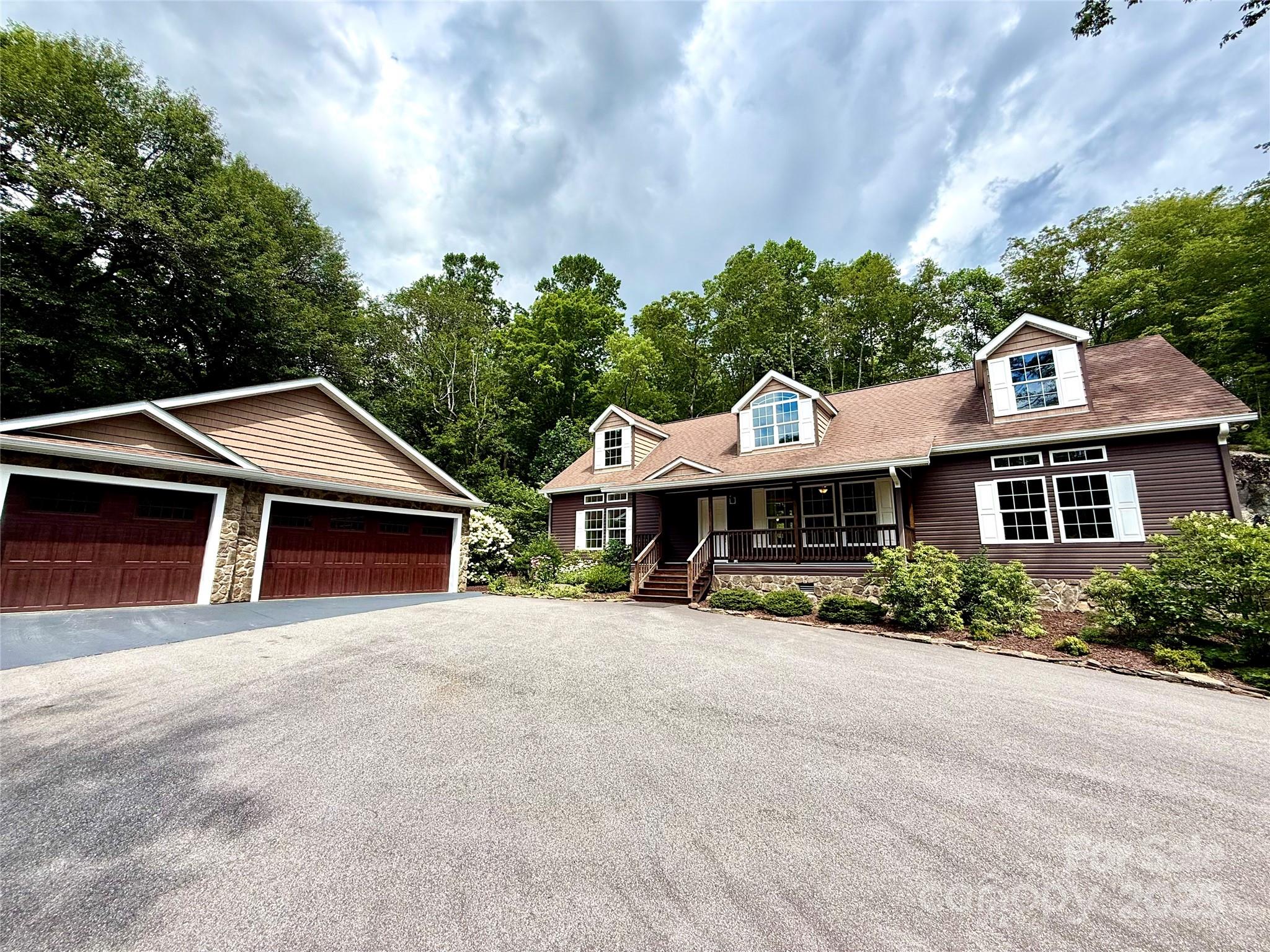7230 Hideaway Lane Newland NC 28657