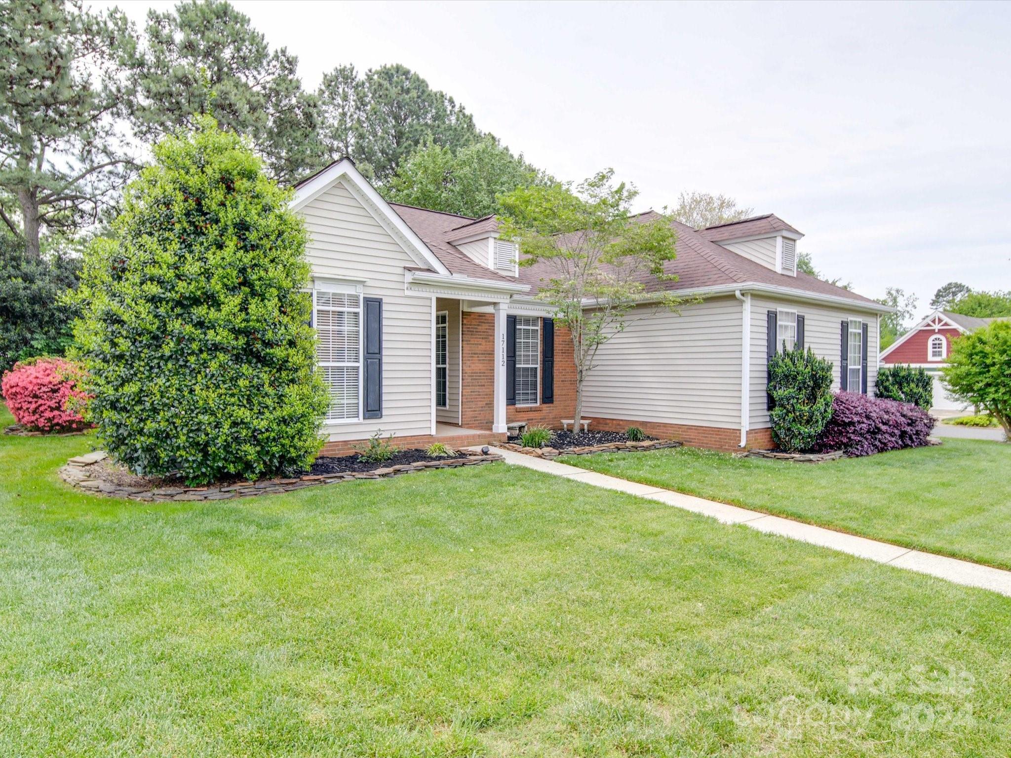 17112 Cabernet Court Cornelius NC 28031