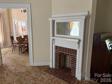 114 Hampton Street Chester SC 29706