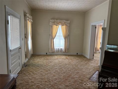 114 Hampton Street Chester SC 29706