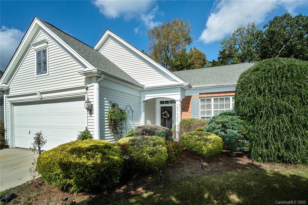 8909 Kestral Ridge Drive Charlotte NC 28269