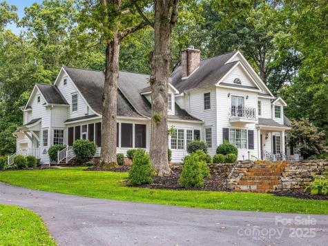 26 Cook Lane Mills River NC 28759
