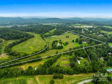 26 Cook Lane Mills River NC 28759