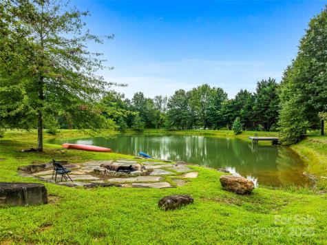 26 Cook Lane Mills River NC 28759
