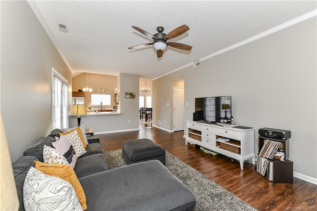 11911 Harris Pointe Drive Charlotte NC 28269