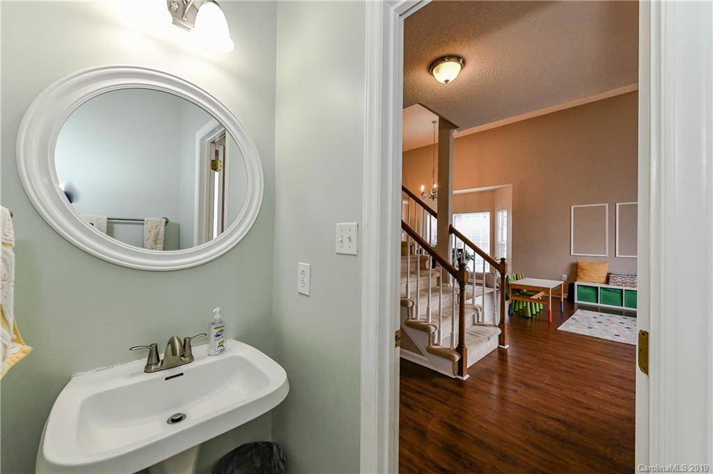 11911 Harris Pointe Drive Charlotte NC 28269