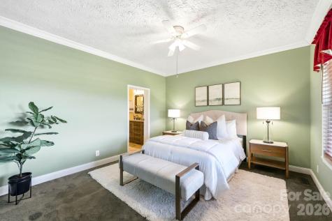 394 Hummingbird Lane Elk Park NC 28622