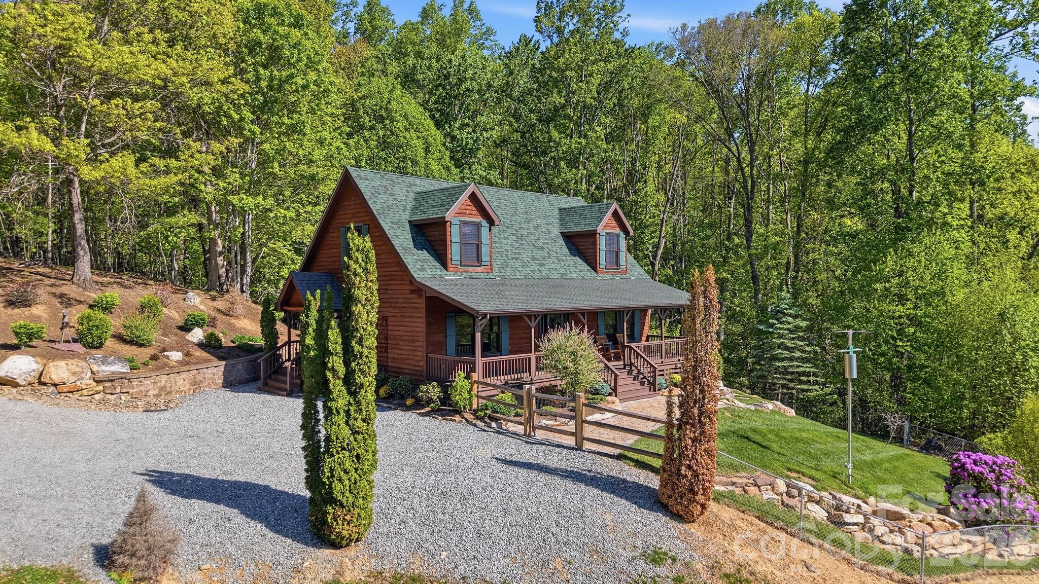 394 Hummingbird Lane Elk Park NC 28622