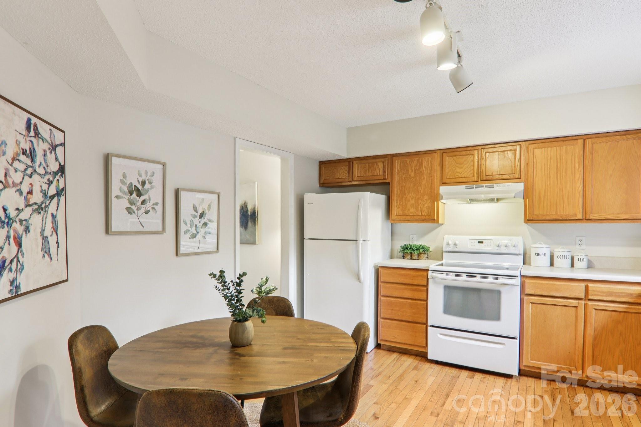 17 Castle Street Asheville NC 28803