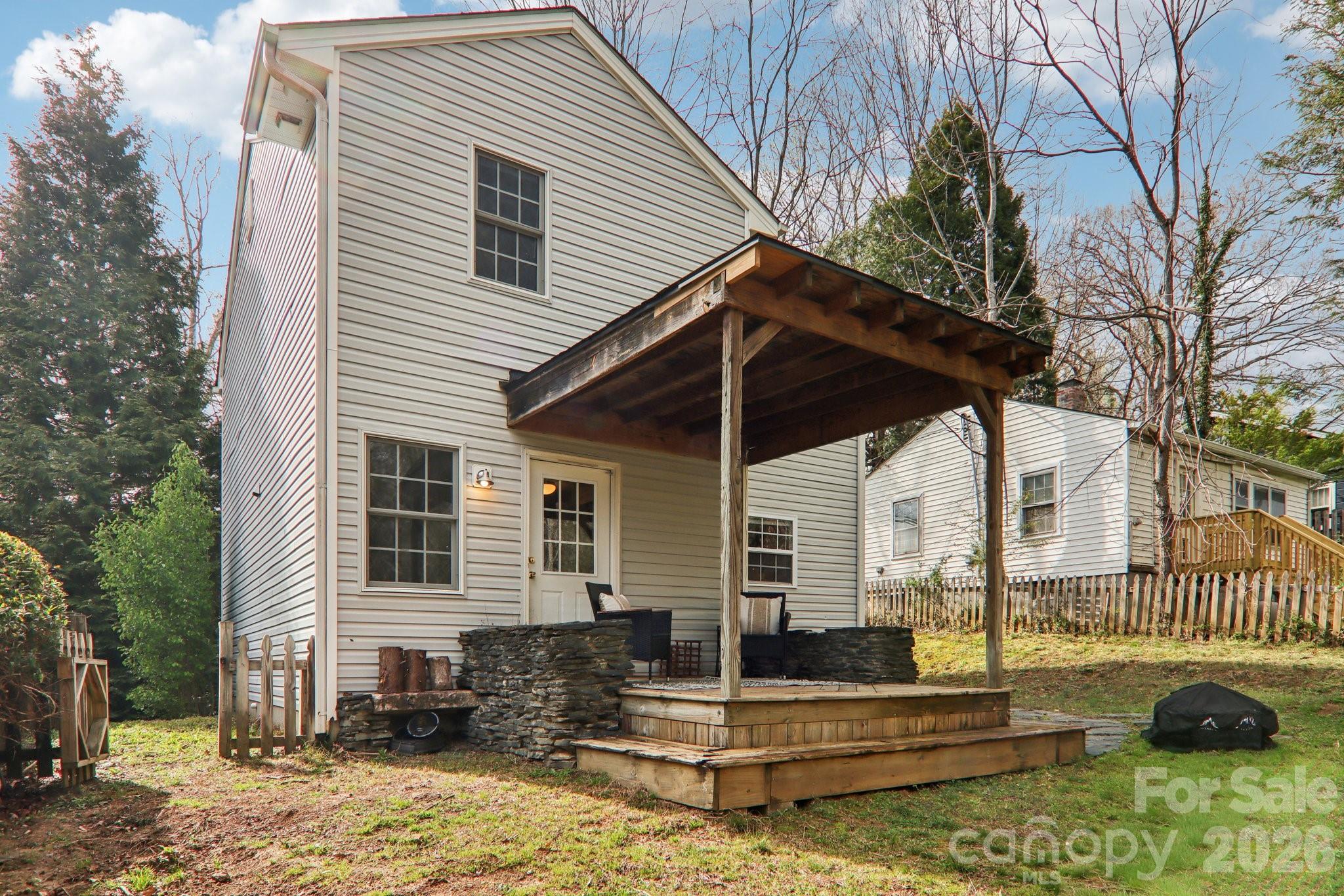 17 Castle Street Asheville NC 28803