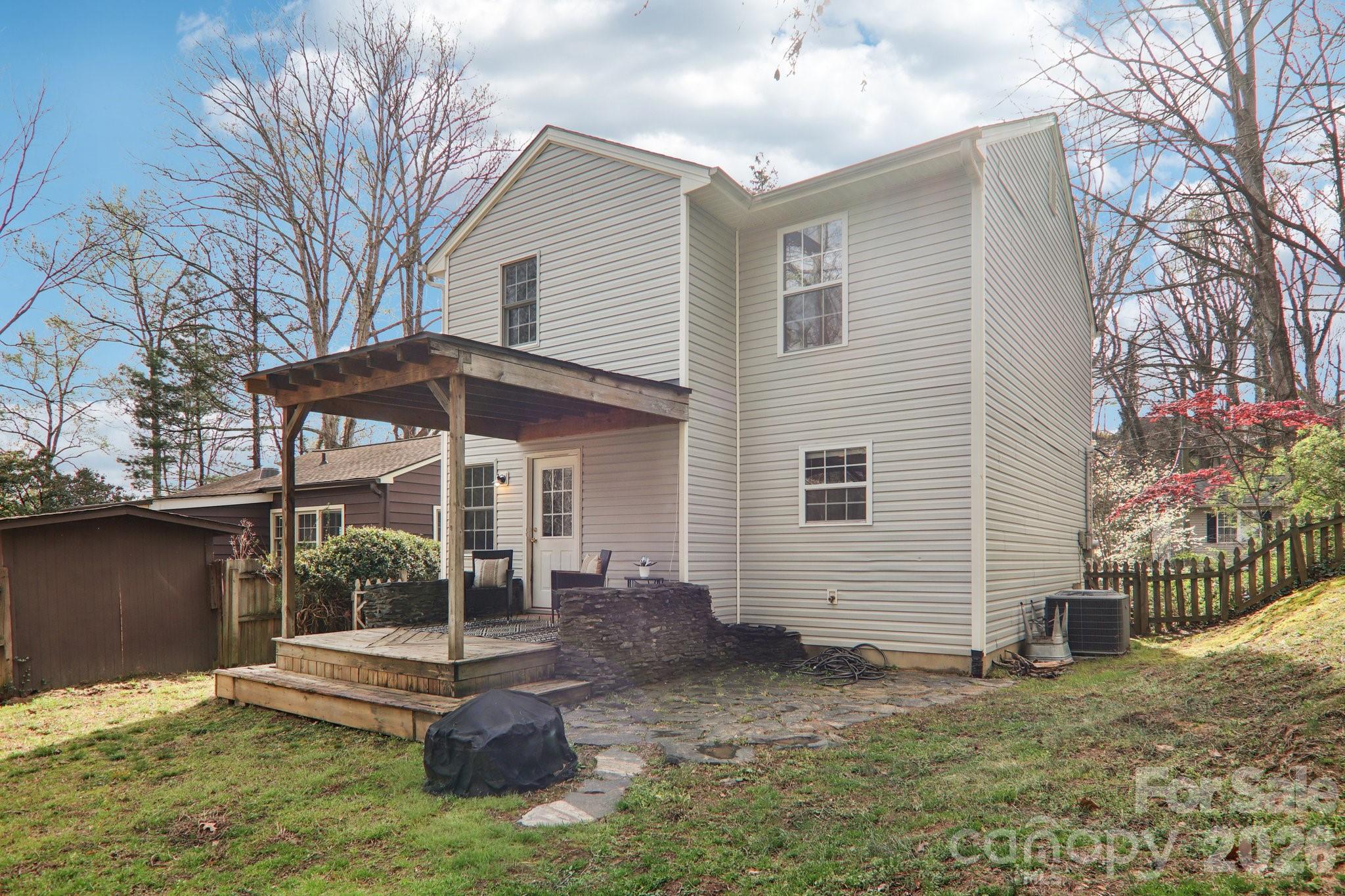 17 Castle Street Asheville NC 28803