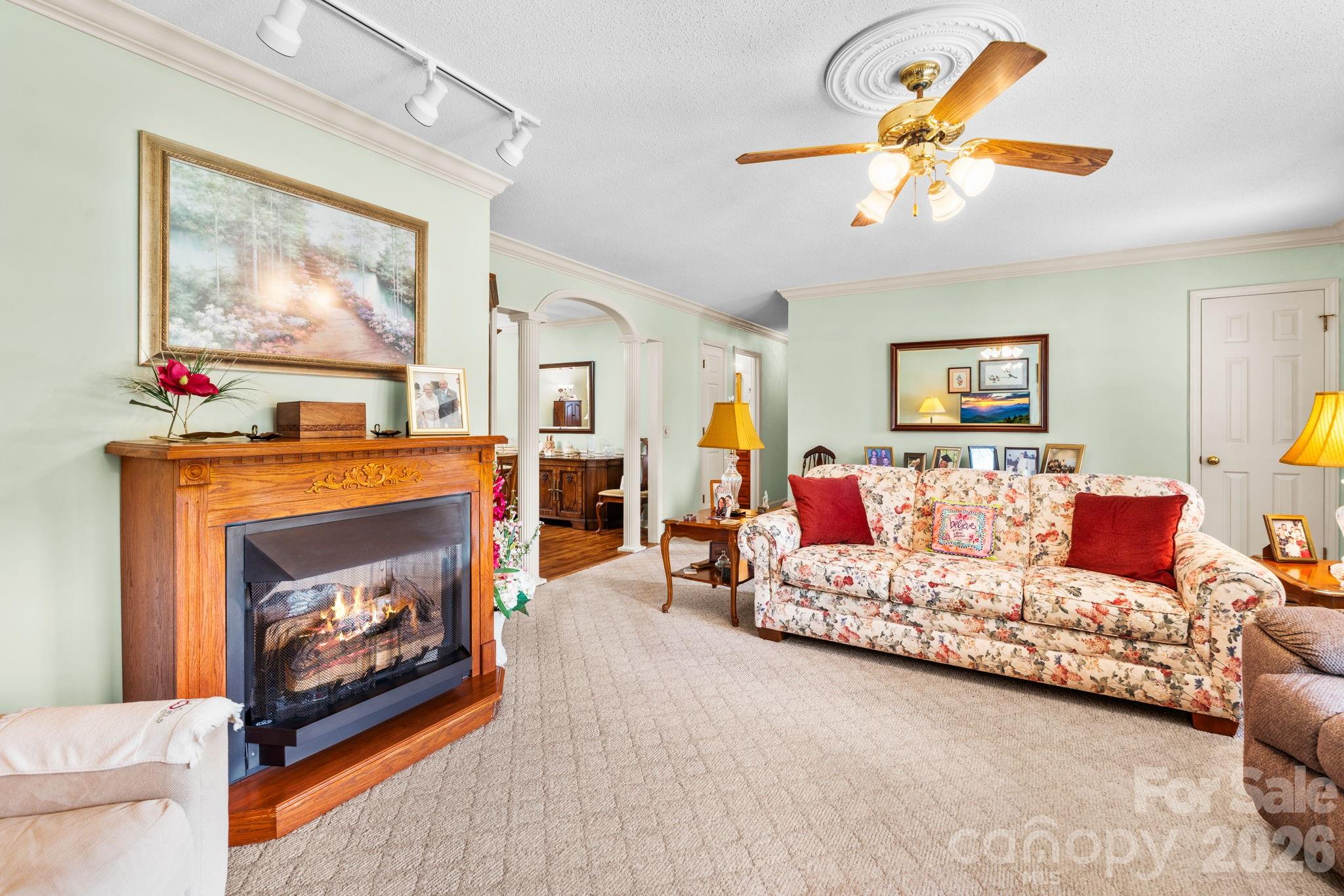 1137 Hibriten Drive SE Lenoir NC 28645