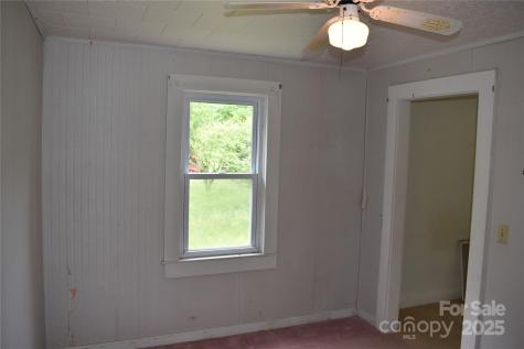 18417 Highway 221 Highway N Marion NC 28752