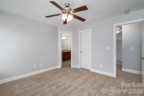 4012 Saint Andrews Court Cramerton NC 28032