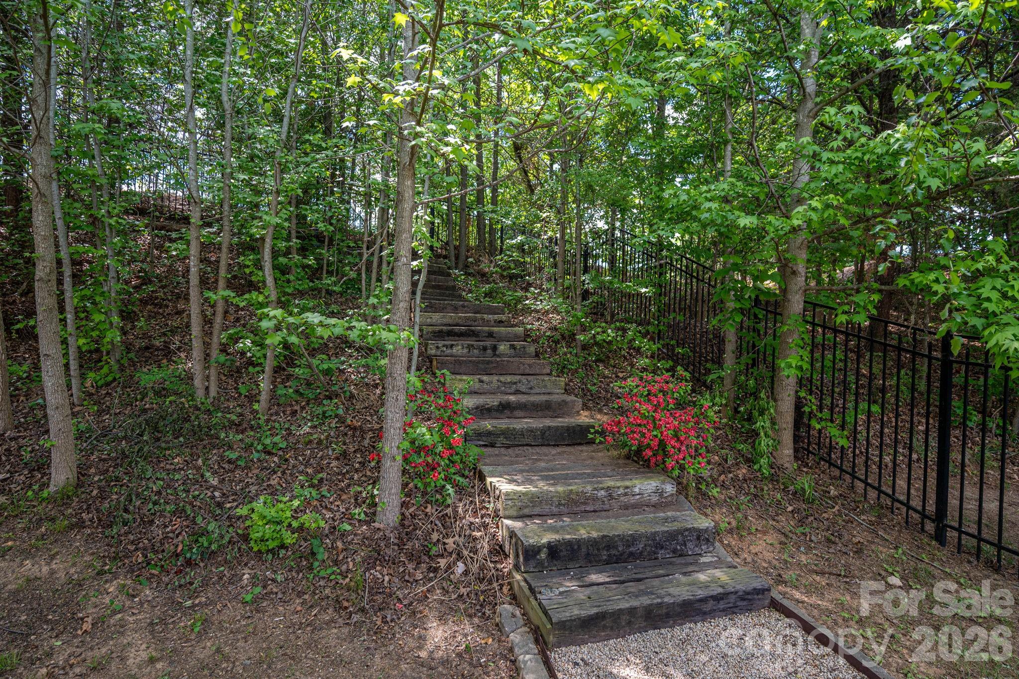 4012 Saint Andrews Court Cramerton NC 28032