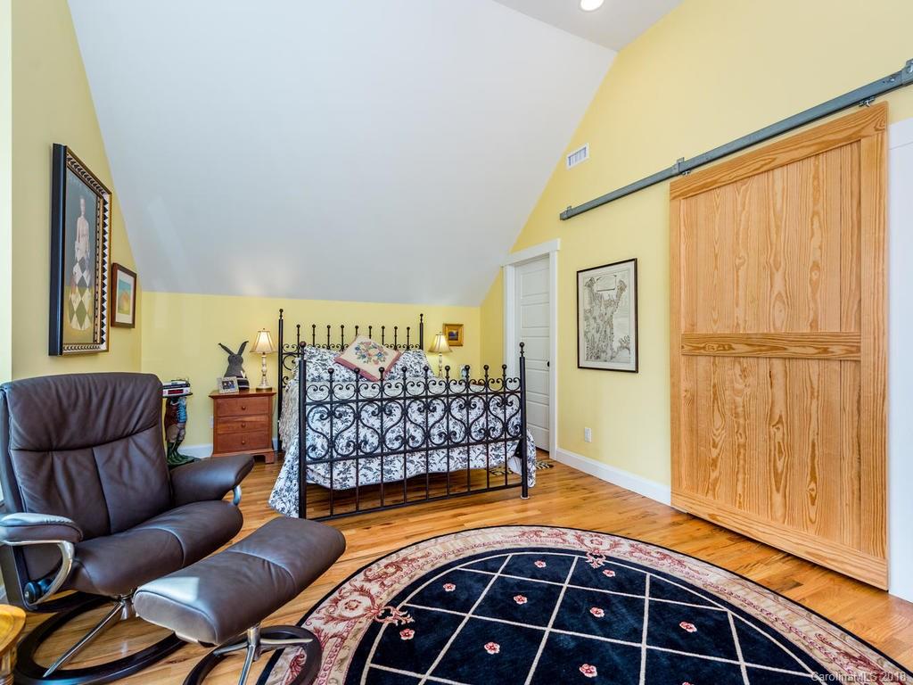 9 Montview Drive Asheville NC 28801