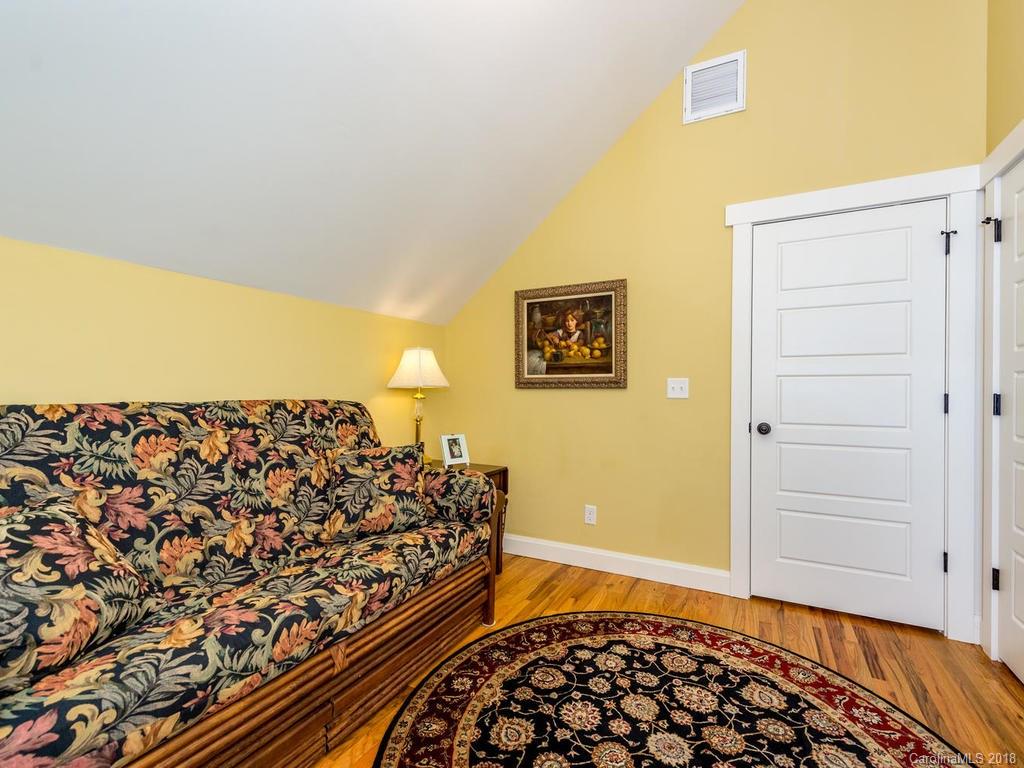 9 Montview Drive Asheville NC 28801