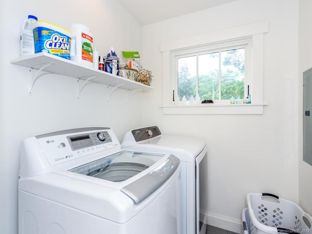 9 Montview Drive Asheville NC 28801