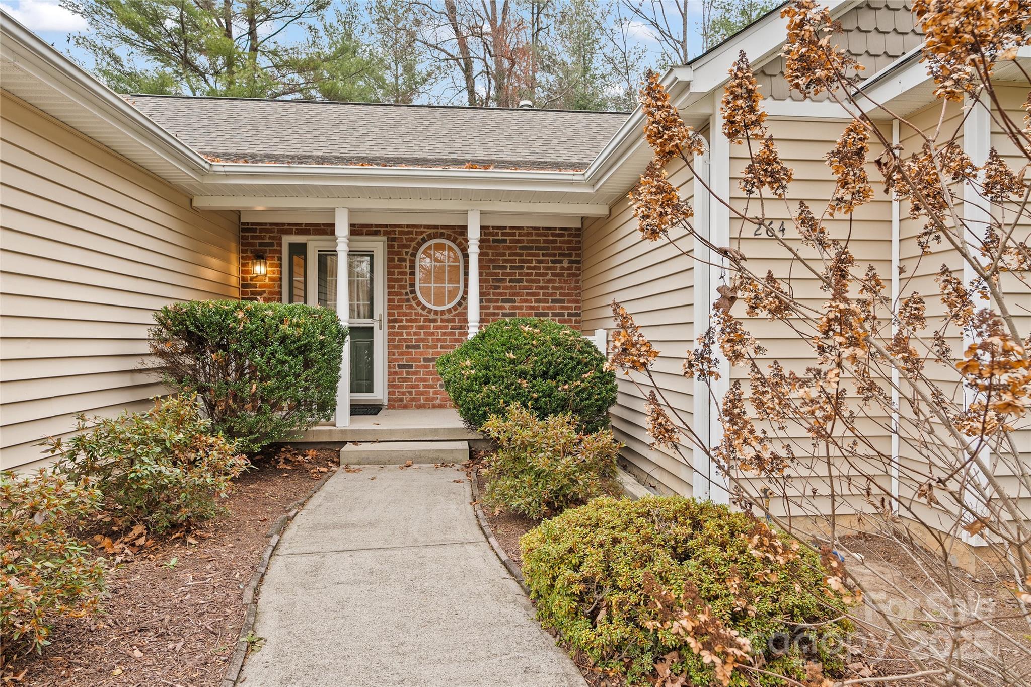 264 Charlestown Drive Hendersonville NC 28792
