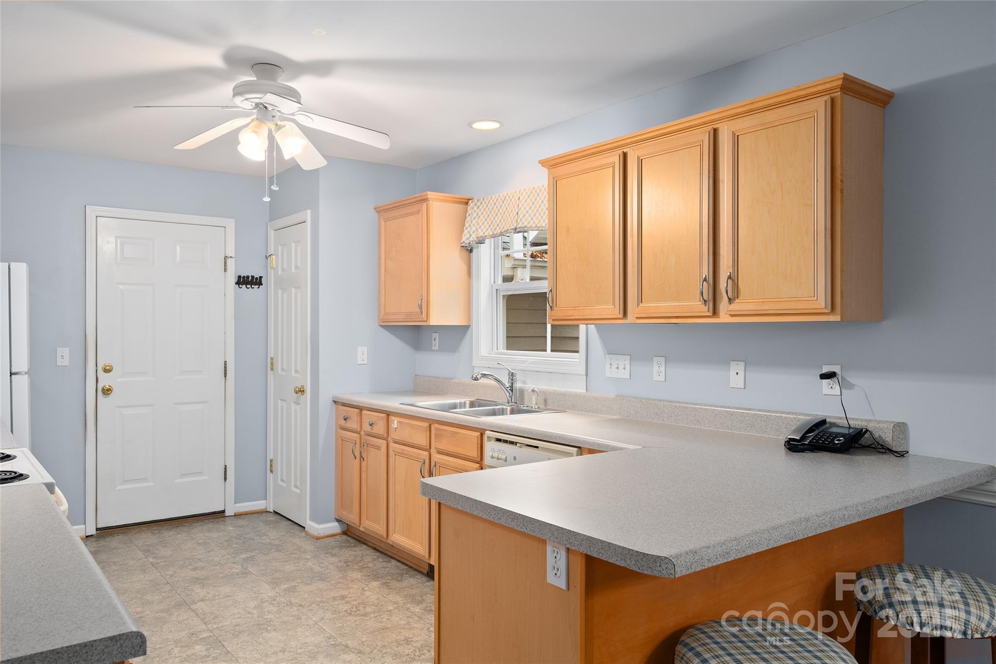 264 Charlestown Drive Hendersonville NC 28792