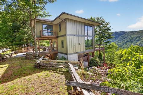 252 Tsali Crossing N Bryson City NC 28713