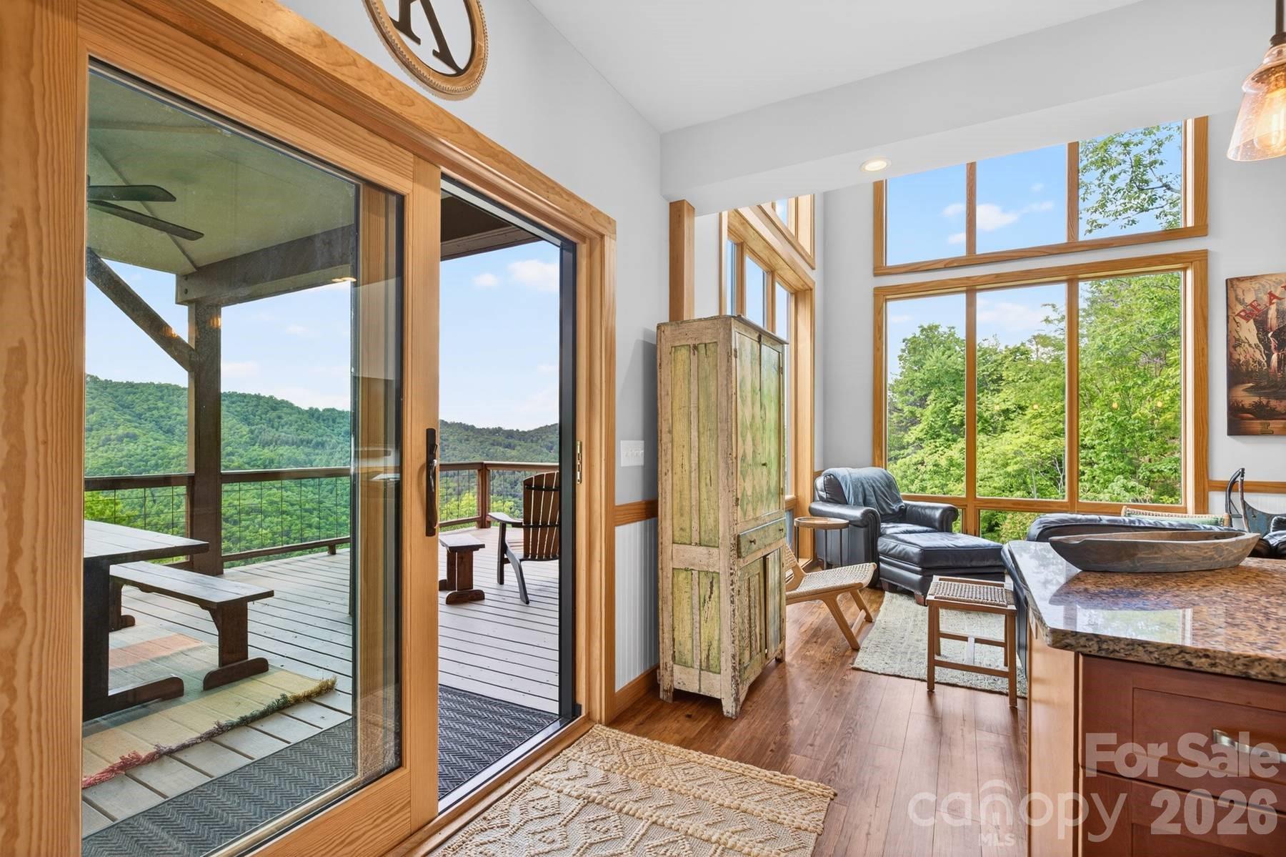 252 Tsali Crossing N Bryson City NC 28713