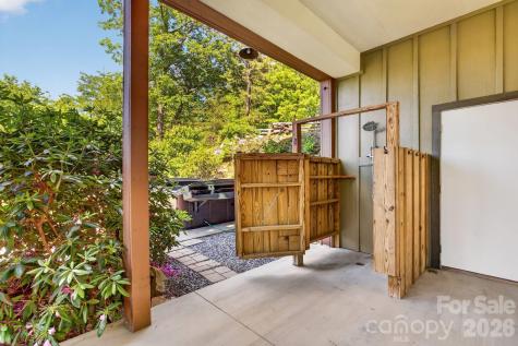 252 Tsali Crossing N Bryson City NC 28713