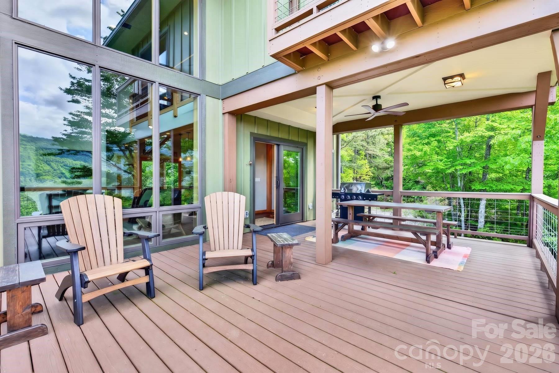 252 Tsali Crossing N Bryson City NC 28713