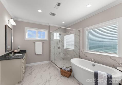 1053 Harlow's Crossing Drive Matthews NC 28104