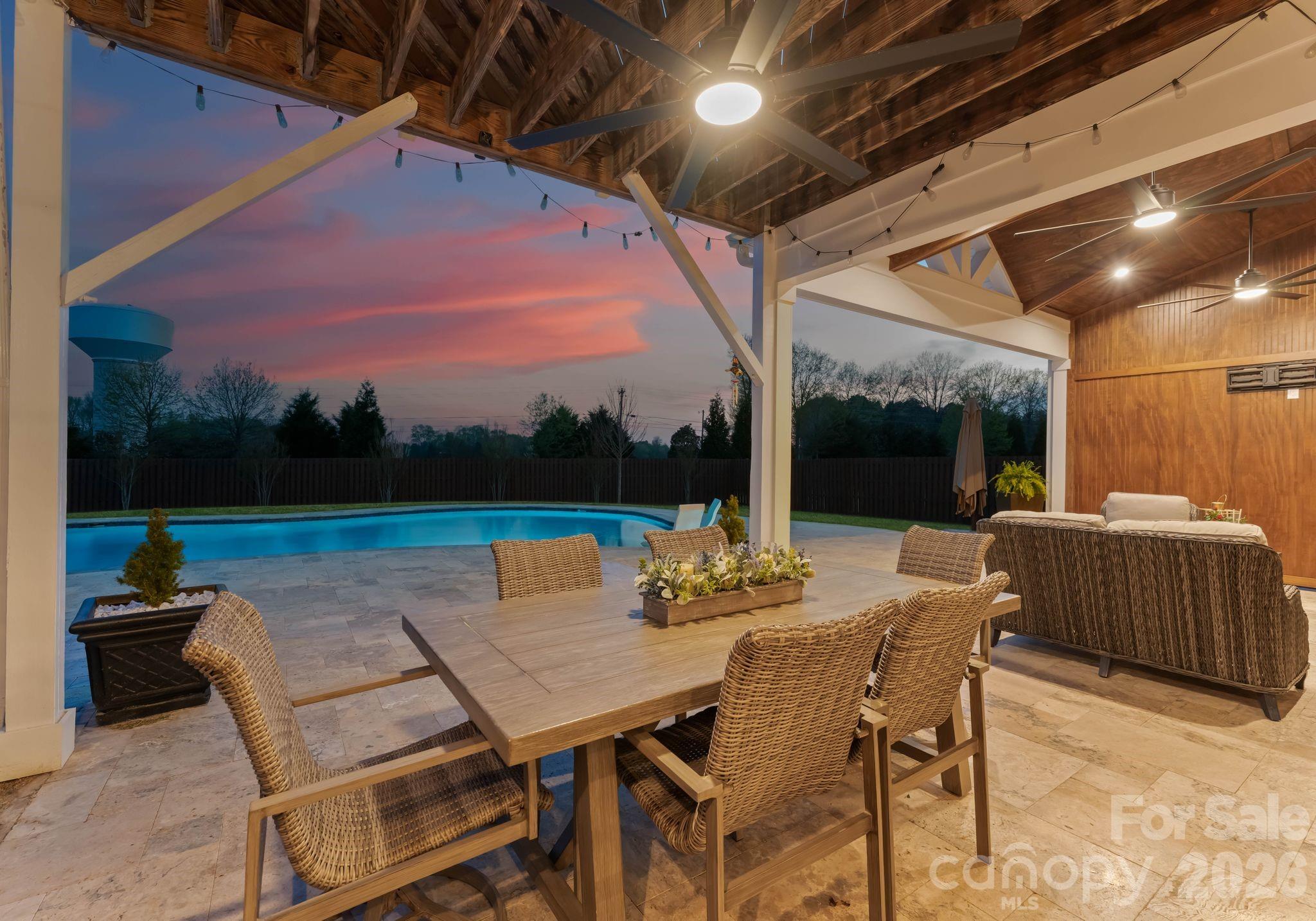 1053 Harlow's Crossing Drive Matthews NC 28104