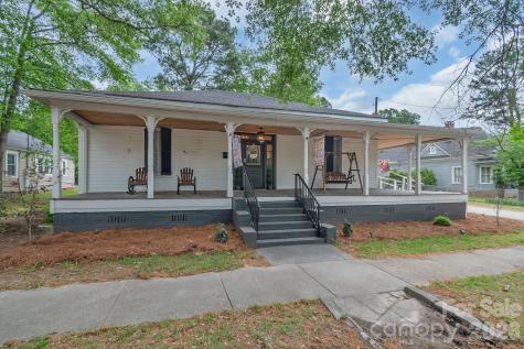 226 Huger Street Cheraw SC 29520