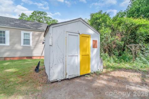 226 Huger Street Cheraw SC 29520